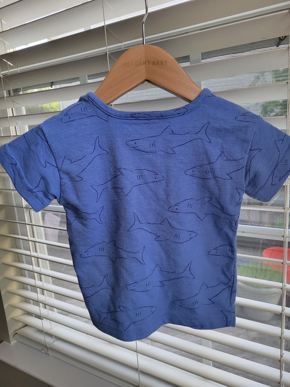 Shark Pattern Pocket Tee - Picture 4 of 4
